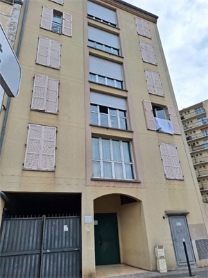 t2 à la vente -   93200  SAINT DENIS, surface 2 m2 vente t2 - UBI434243903